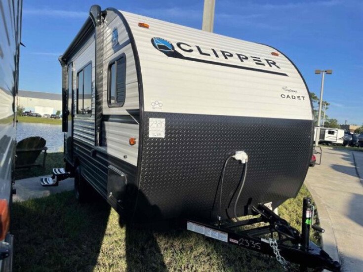 Thumbnail Photo undefined for New 2023 Coachmen Clipper